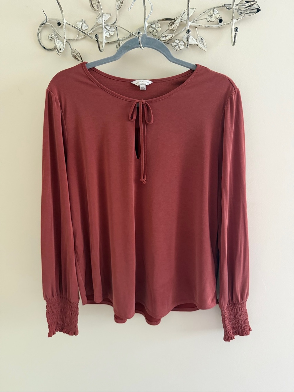 Lucky Brand Long-Sleeve Tie-Neck Top in Burnt Red